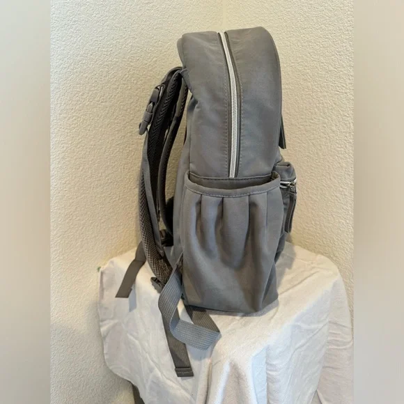 Fisher Price Diaper Bag - Picture 4 of 9